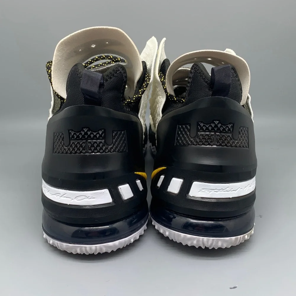 Nike LeBron 18 Black White Basketball Shoes CQ9283-100‎ Men’s Sz 13.5